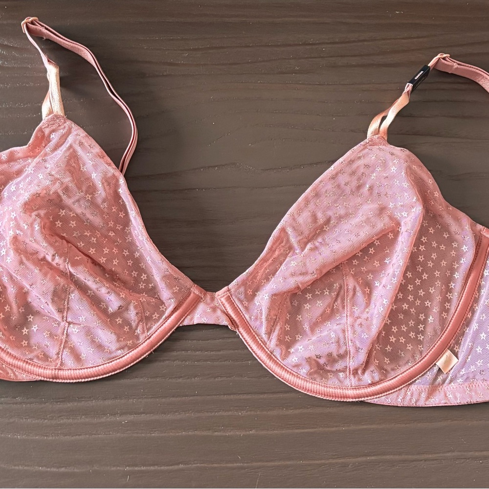 Victoria’s Secret Star pattern bra